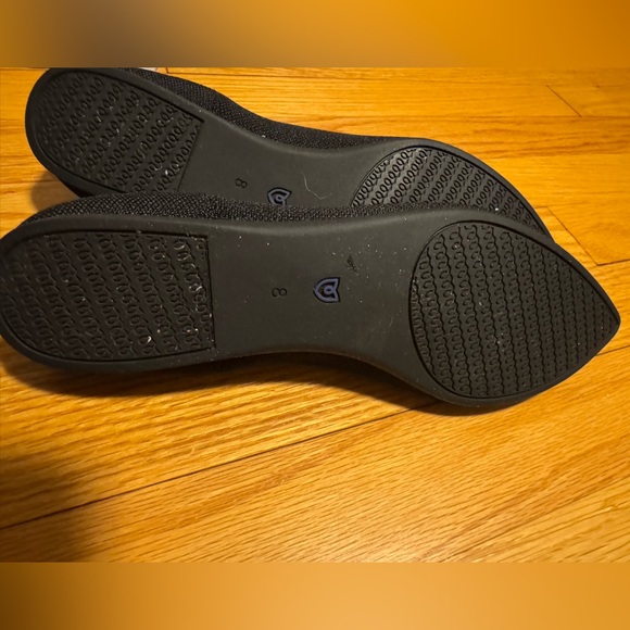 Rothy’s- The Point, Women’s size 8. Black - Picture 4 of 7